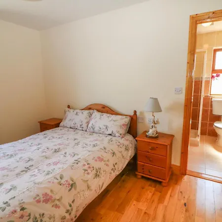 Holiday home Dooneen